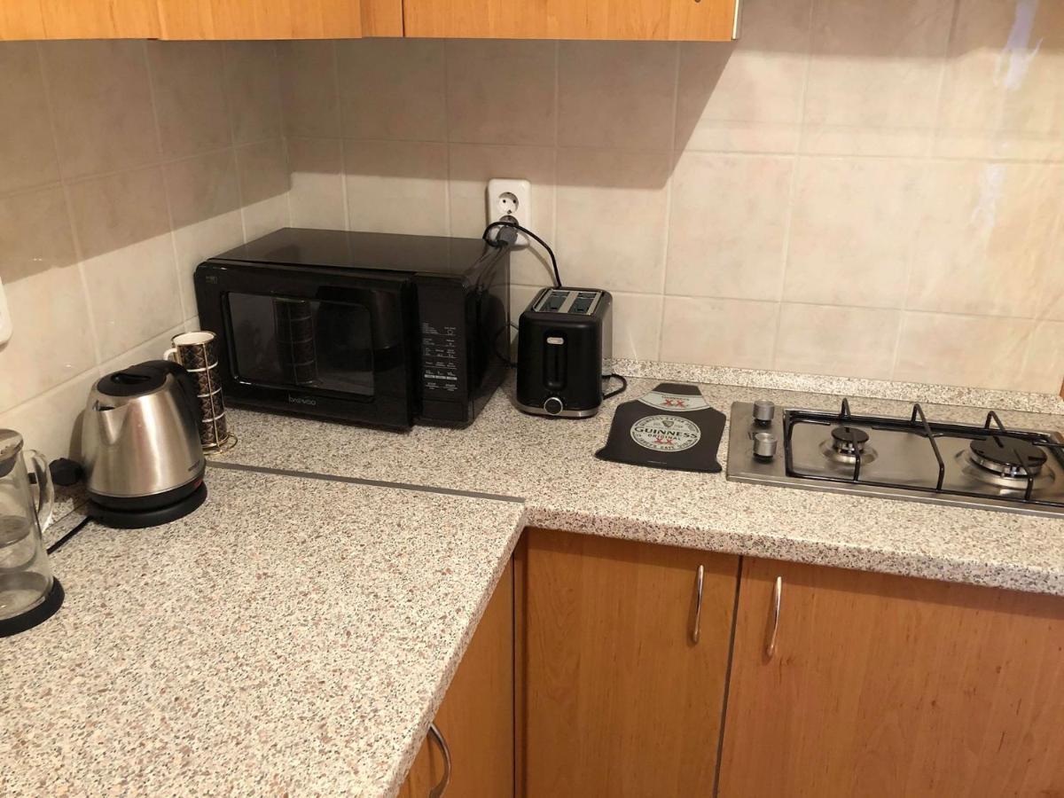 Centrum 2 Apartmanok ヘーヴィーズ エクステリア 写真
