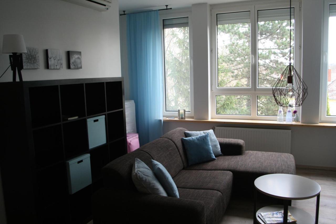 Centrum 2 Apartmanok ヘーヴィーズ エクステリア 写真